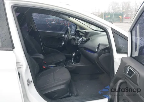2015 Ford Fiesta Se z USA, uszkodzony, nr VIN 3FADP4EJXFM219405